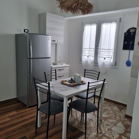Casa Vacanze "Albachiara" Apartman Brindisi Kültér fotó