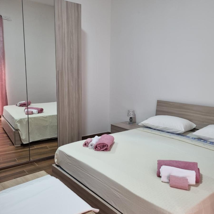 Casa Vacanze "Albachiara" Apartman Brindisi Kültér fotó