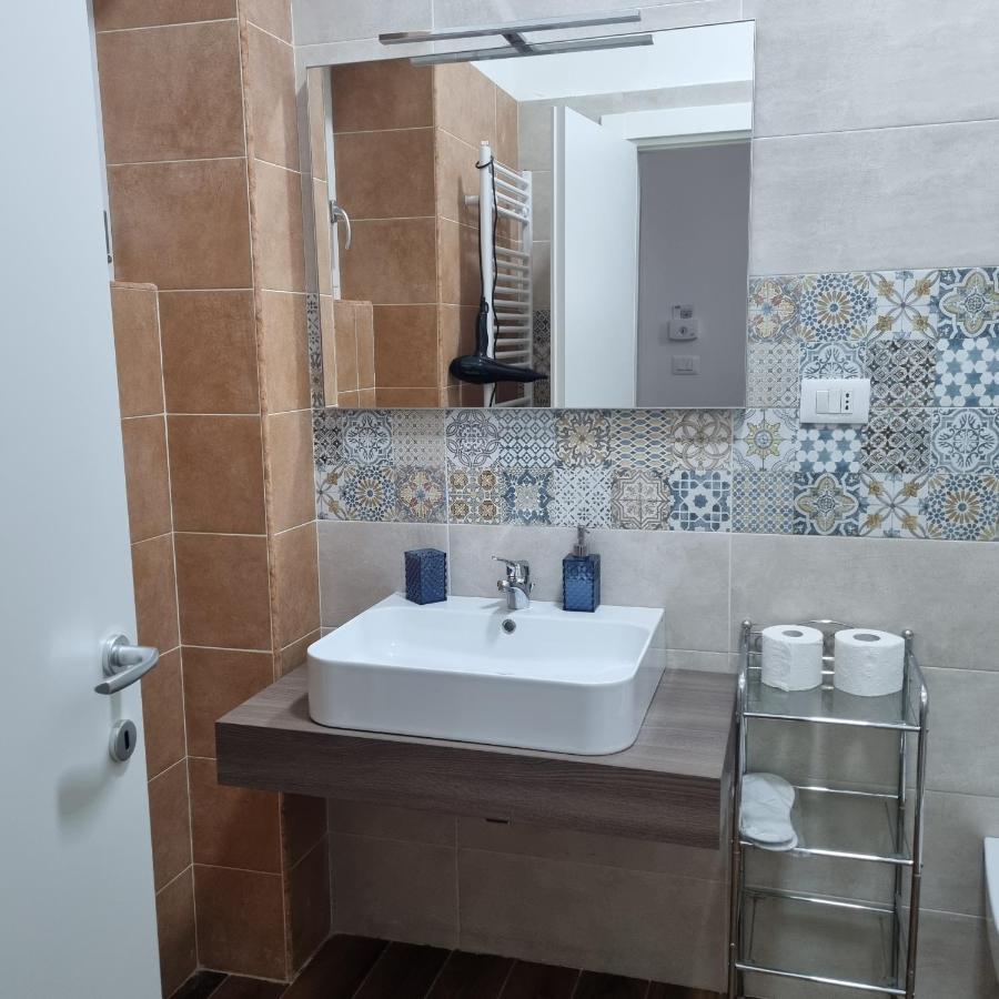 Casa Vacanze "Albachiara" Apartman Brindisi Szoba fotó
